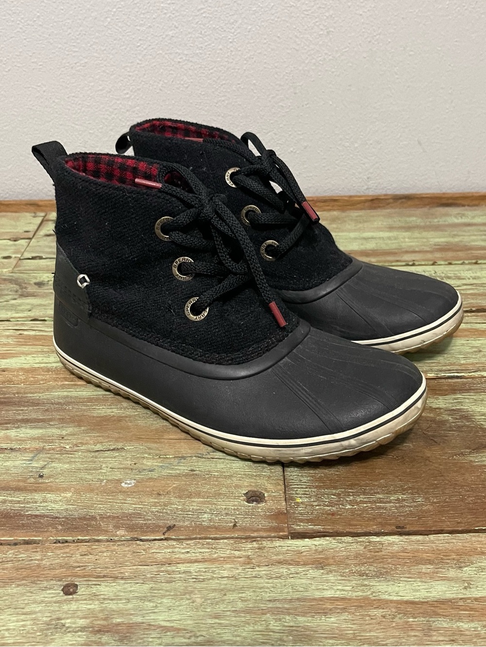 Sperry Schooner Outdoor Chukka Duck Boots Black Wool Womens 7.5